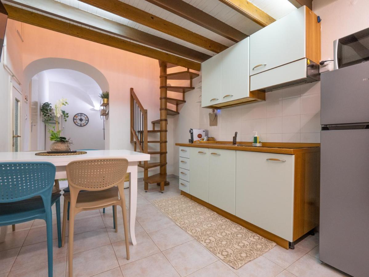 Appartement Casa Iryna à Pietra Ligure Extérieur photo