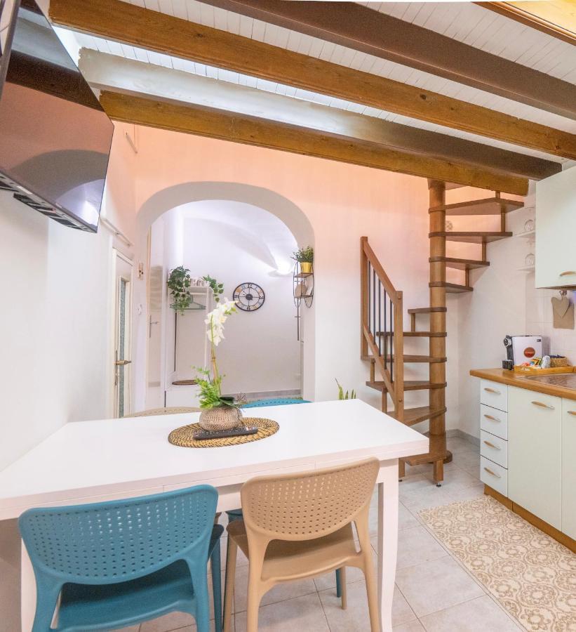 Appartement Casa Iryna à Pietra Ligure Extérieur photo