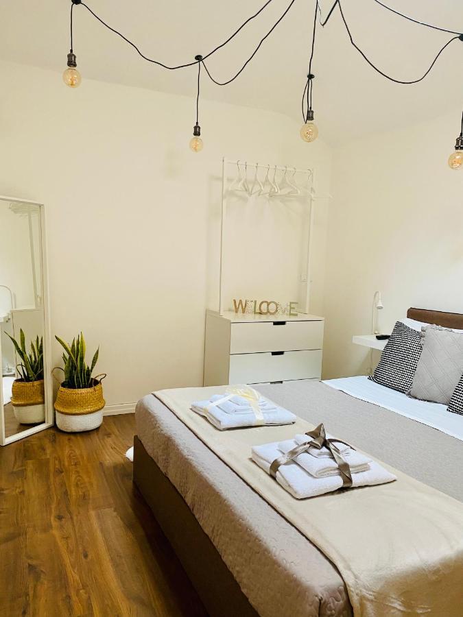Appartement Casa Iryna à Pietra Ligure Extérieur photo